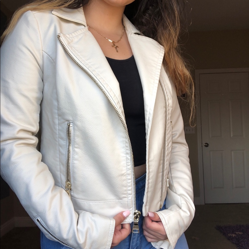 EXPRESS LEATHER JACKET